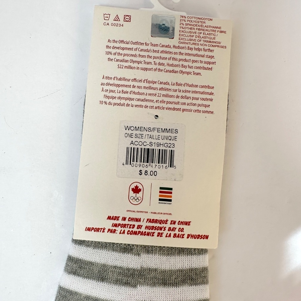 ✨2 for $10✨   Team Canada Olympic Socks – Hudson’s Bay - Picture 4 of 8